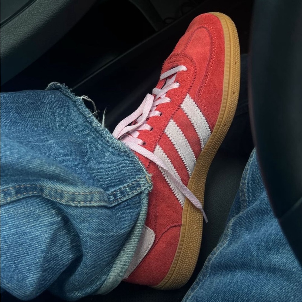 Adidas Handball Spezial in Bright Red/Clear Pink (Women’s 6.5/UK 5)